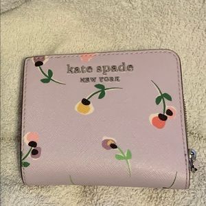Kate Spade small zip bi-fold wallet